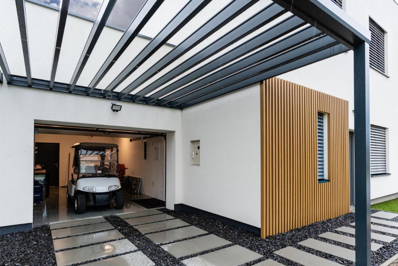 Malina Penati Golf Villa Sajdikove Humence Exterior foto